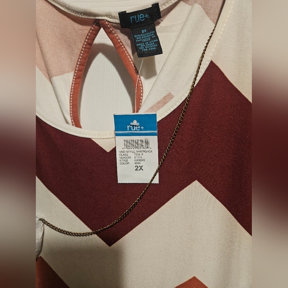 Rue 21 Chevron dress-NWT - Picture 2 of 2